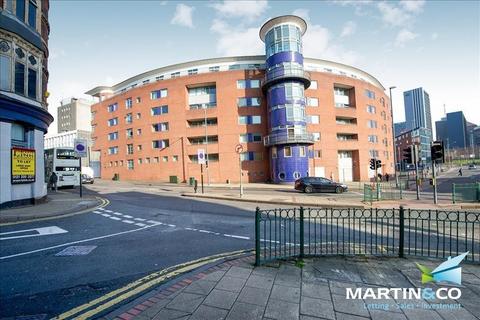 2 bedroom apartment to rent, City Heights, Old Snow Hill, Birmingham, B4