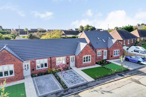 1 bedroom semi-detached bungalow for sale, Park Road, Burntwood WS7