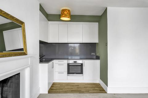 1 bedroom apartment to rent, Langton Street, Chelsea SW10