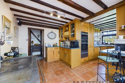 4 bedroom detached bungalow for sale, Burston Drive, Park Street, St Albans