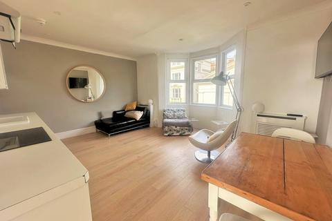 1 bedroom flat for sale, Montpelier Place, Brighton, BN1 3BF