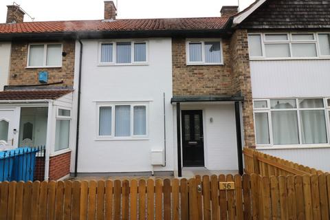 3 bedroom terraced house to rent, 36 Benedict Road