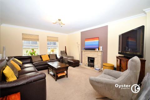 4 bedroom terraced house to rent, Halton Close, London, N11