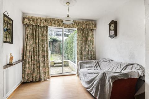 3 bedroom semi-detached house for sale, Green Way, Eltham SE9