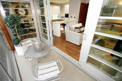 2 bedroom apartment to rent, River Court, Durham City DH1