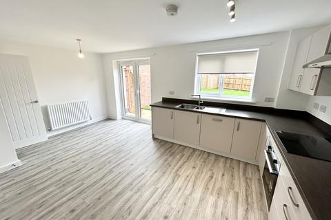 3 bedroom detached house to rent, Frederick Beech Grove Priorslee, Telford