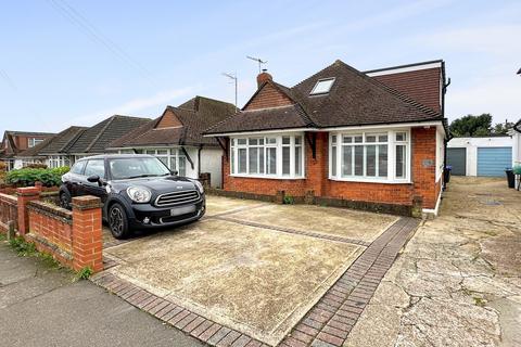 4 bedroom detached bungalow to rent, Overhill, Southwick BN42