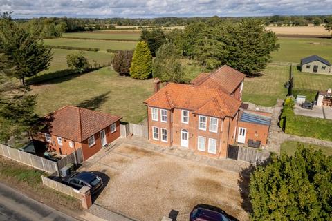 6 bedroom detached house for sale, Mattishall