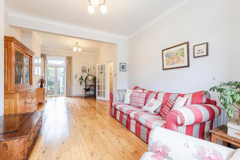 3 bedroom house for sale, Kemble Road, London