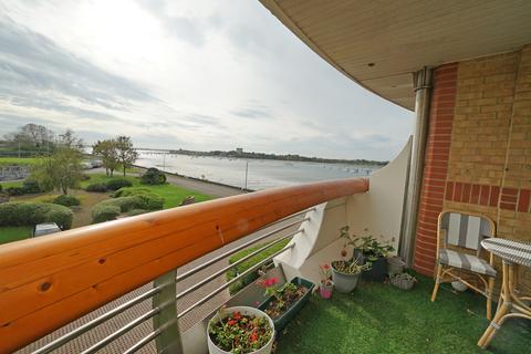 2 bedroom apartment to rent, Victory House, Port Solent PO6