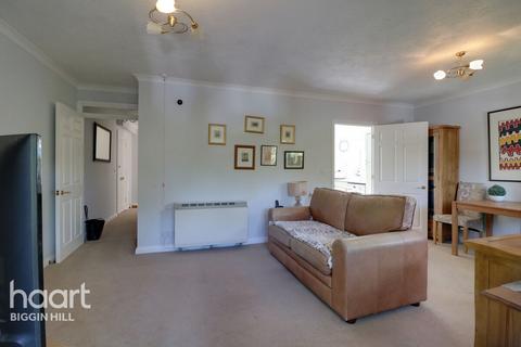 2 bedroom retirement property for sale, 210 Main Road, Biggin Hill