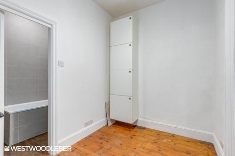undefined, Hoddesdon EN11