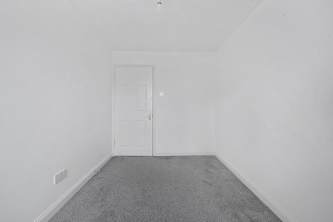 7 Tauheed Close, London, N4 2FQ