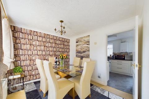 11 Lavender Close, Attleborough, NR17 2PZ