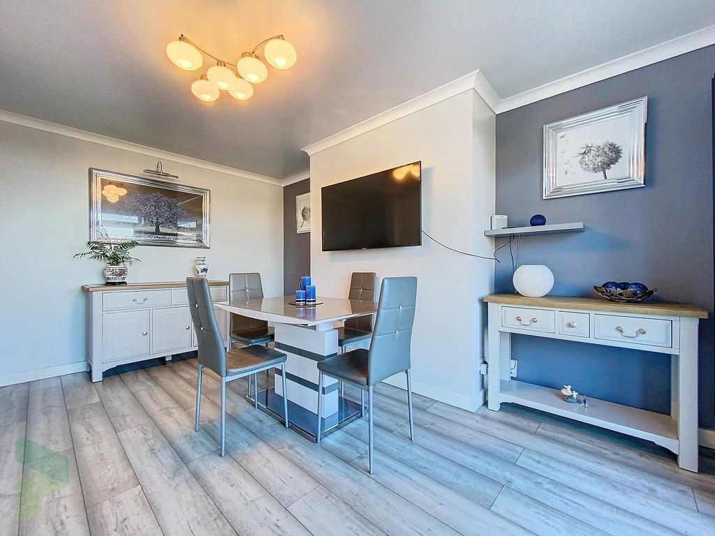 Open Plan Dining Area