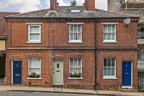 2 bedroom terraced house to rent, Chesil Street, Winchester, SO23