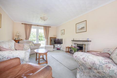 4 bedroom link detached house for sale, The Green, Little Ellingham