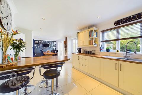 4 bedroom detached house for sale, Pristow Green Lane, Tibenham, Norwich