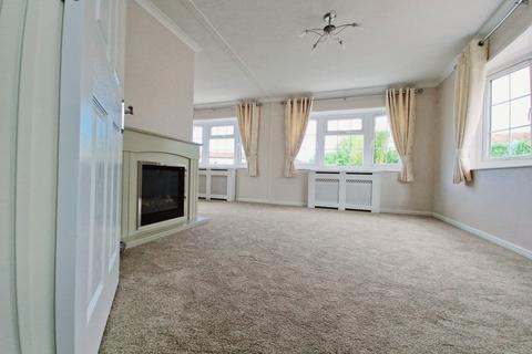 2 bedroom park home for sale, Three Counties Park, Upper Pendock