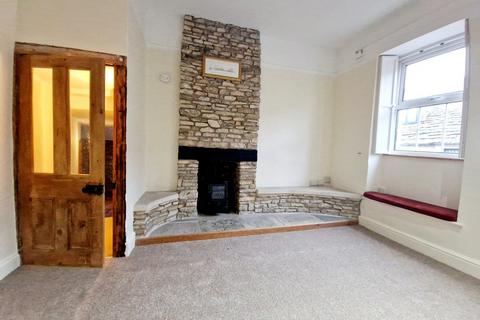 4 bedroom terraced house to rent, West End, Minchinhampton