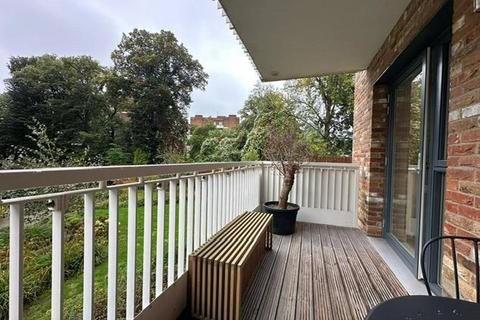 7, Howell Court Enfield Road, London, W3 8BJ