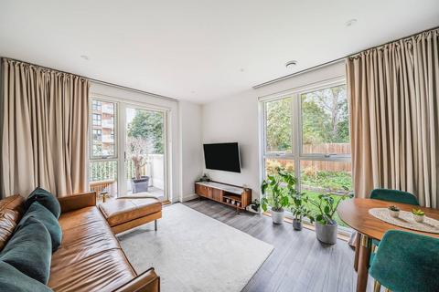 7, Howell Court Enfield Road, London, W3 8BJ