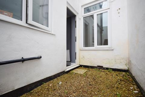 1 bedroom in a house share to rent, Brighton Road