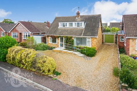 3 bedroom chalet for sale, Penn Close, Taverham, Norwich