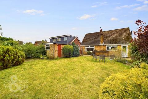 3 bedroom chalet for sale, Penn Close, Taverham, Norwich