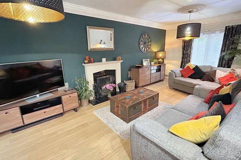 4 The Tramway, Outwell, Wisbech, PE14 8PZ