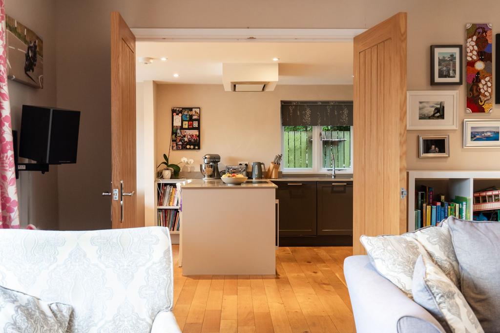 Lounge to Kitchen