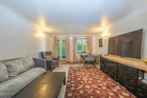 1 bedroom flat for sale - Finch Lodge, Admiral Walk, London