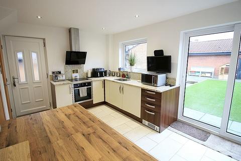 3 bedroom detached house for sale, Belvedere Parade, Bramley, Rotherham