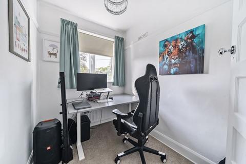 1 Dowgate Close, Tonbridge, TN9 2EH
