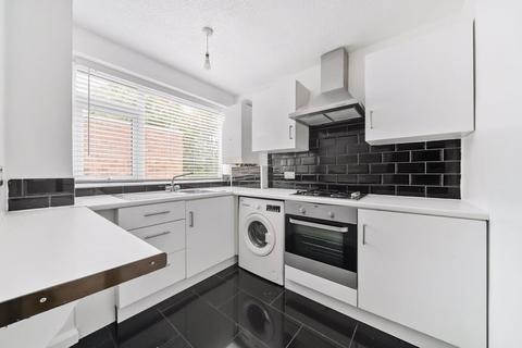 2 bedroom flat for sale, Chislehurst Road, Sidcup DA14