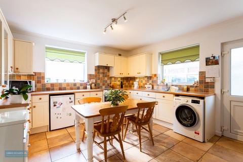 12 Chapel Close, Chilton Polden, Bridgwater, TA7 9EP