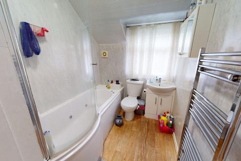 3 bedroom house to rent, Selly hill Road, Birmingham B29