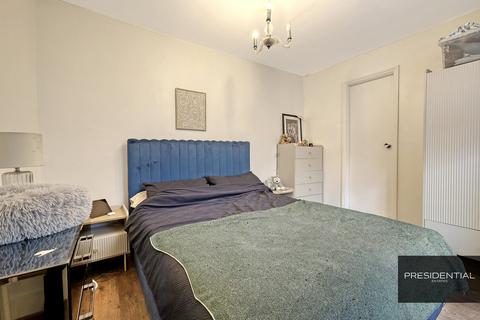 84b Beulah Road, Thornton Heath, CR7 8JF
