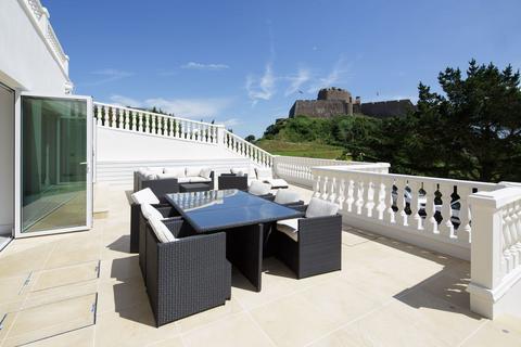 2 bedroom apartment to rent, La Route De La Cote, Jersey JE3