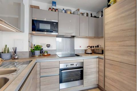 1 bedroom flat to rent, Edwin Street, Canning Town, London, E16