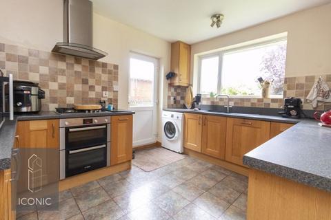 3 bedroom detached bungalow for sale, Angela Crescent, Norwich