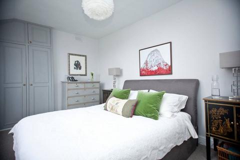 2 bedroom flat for sale, Exeter Road, Mapesbury Estate, London, NW2