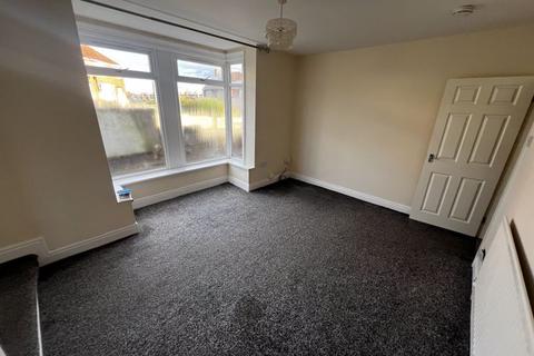 2 bedroom apartment to rent, Londonderry Road, Stockton-On-Tees