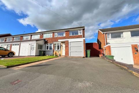 3 bedroom end of terrace house for sale, Oakwood Drive, Streetly, Sutton Coldfield