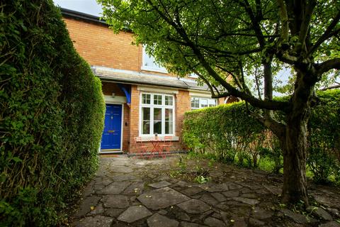 2 bedroom house to rent, Tudor Terrace, Ravenhurst Road, Birmingham B17