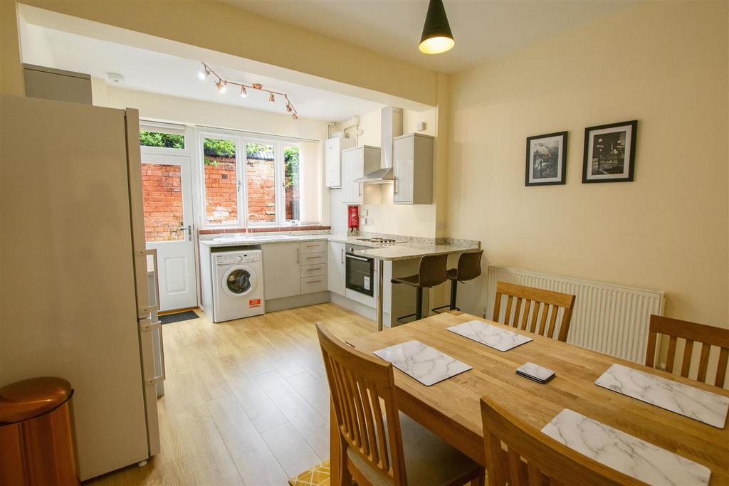 Kitchen/ Diner
