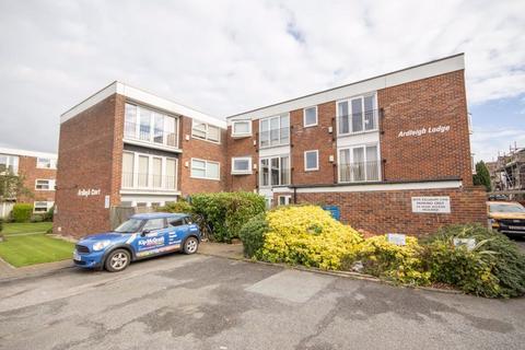 2 bedroom apartment for sale, Hutton Road, Brentwood CM15