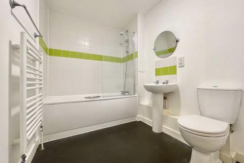 1 bedroom apartment to rent, Westmoreland Road, SE17