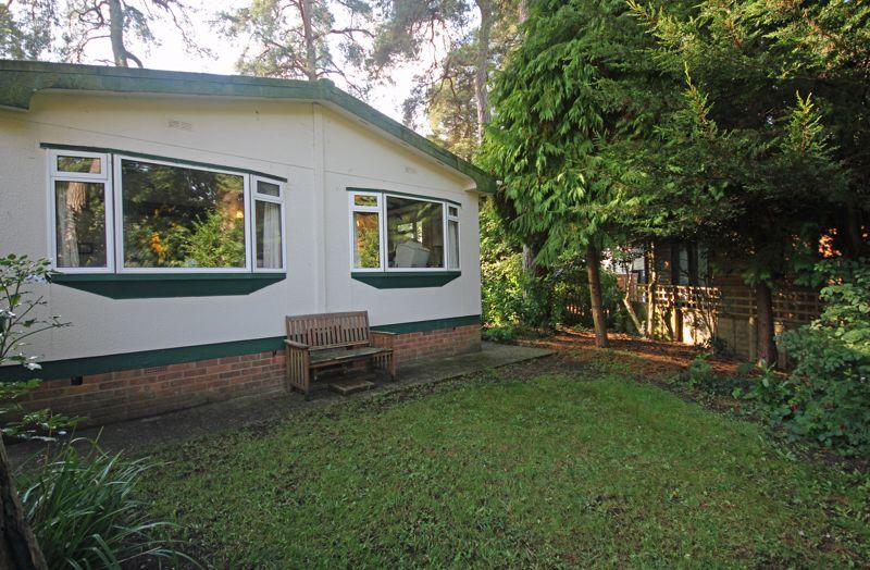 Sandy Balls Holiday Centre... 2 bed detached house for sale £240,000