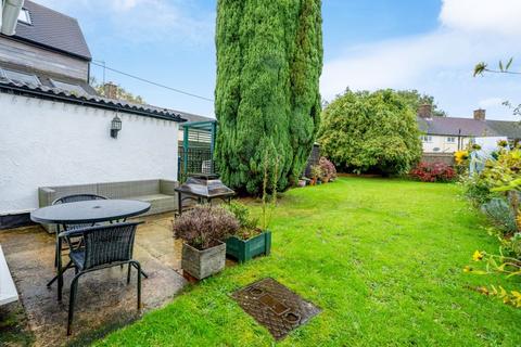 2 bedroom terraced house for sale, New Road, Ratley